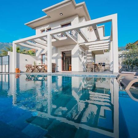 Havuzlu Korunakli Jakuzili Villa Fethiye Esterno foto