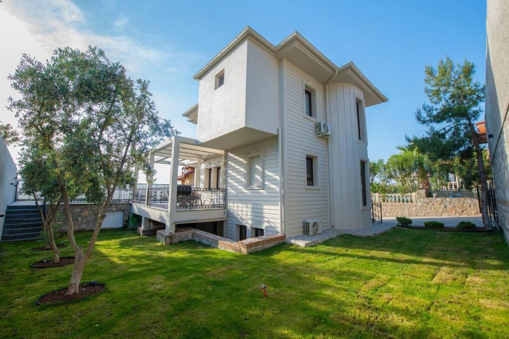 Havuzlu Korunakli Jakuzili Villa Fethiye Esterno foto