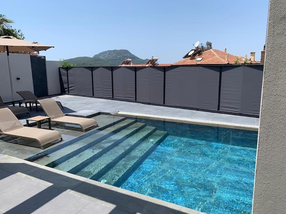 Havuzlu Korunakli Jakuzili Villa Fethiye Esterno foto